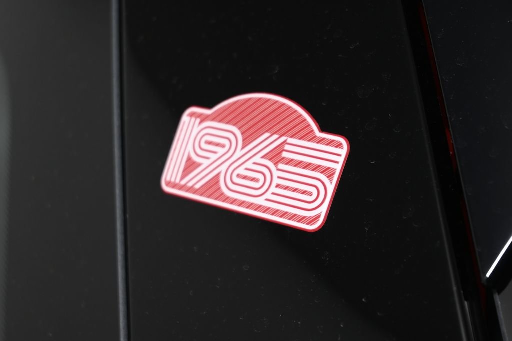 New 2026 Red MINI Iconic image 38