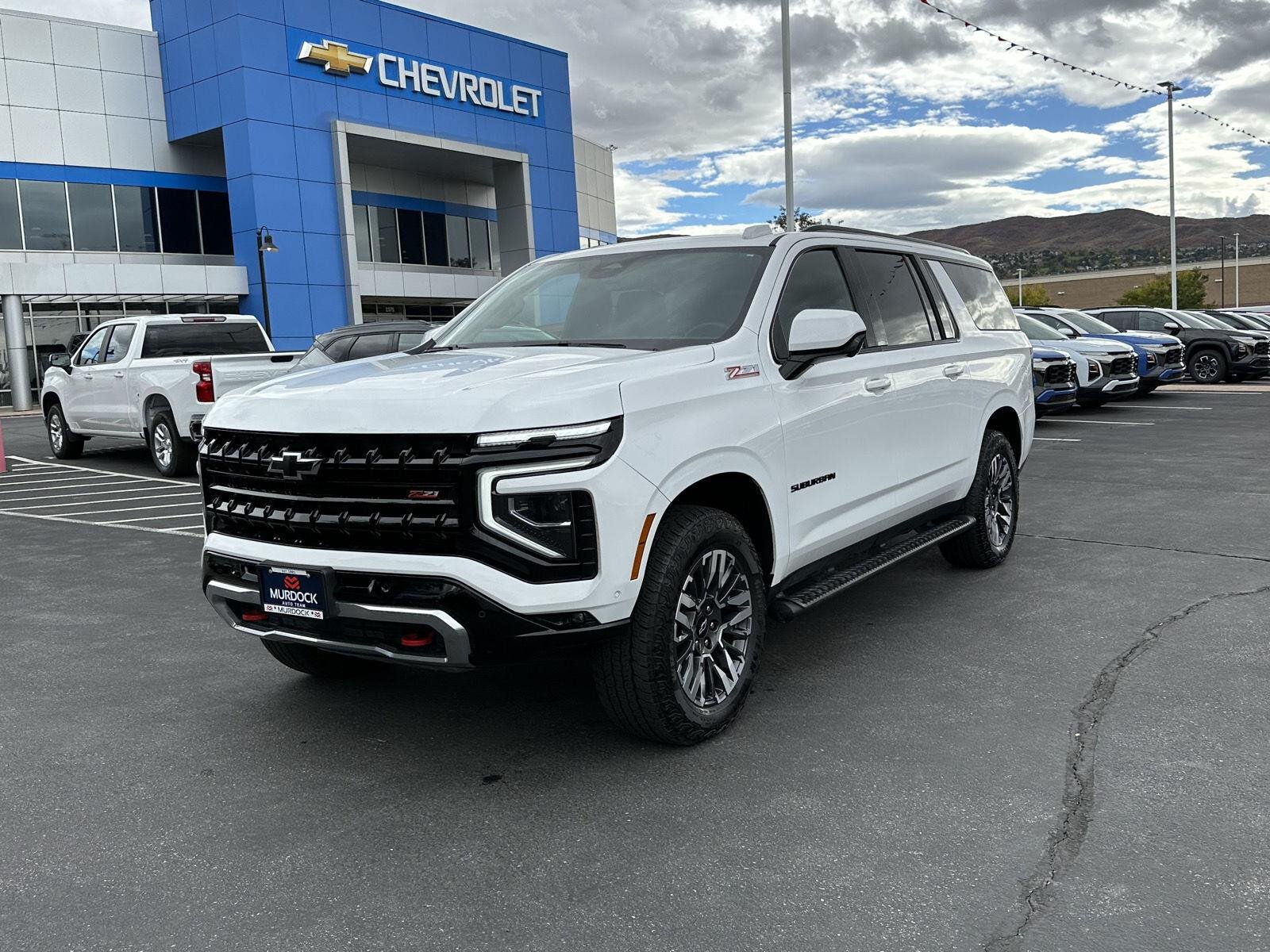 2026 Chevrolet Suburban Z71 - Photo 8