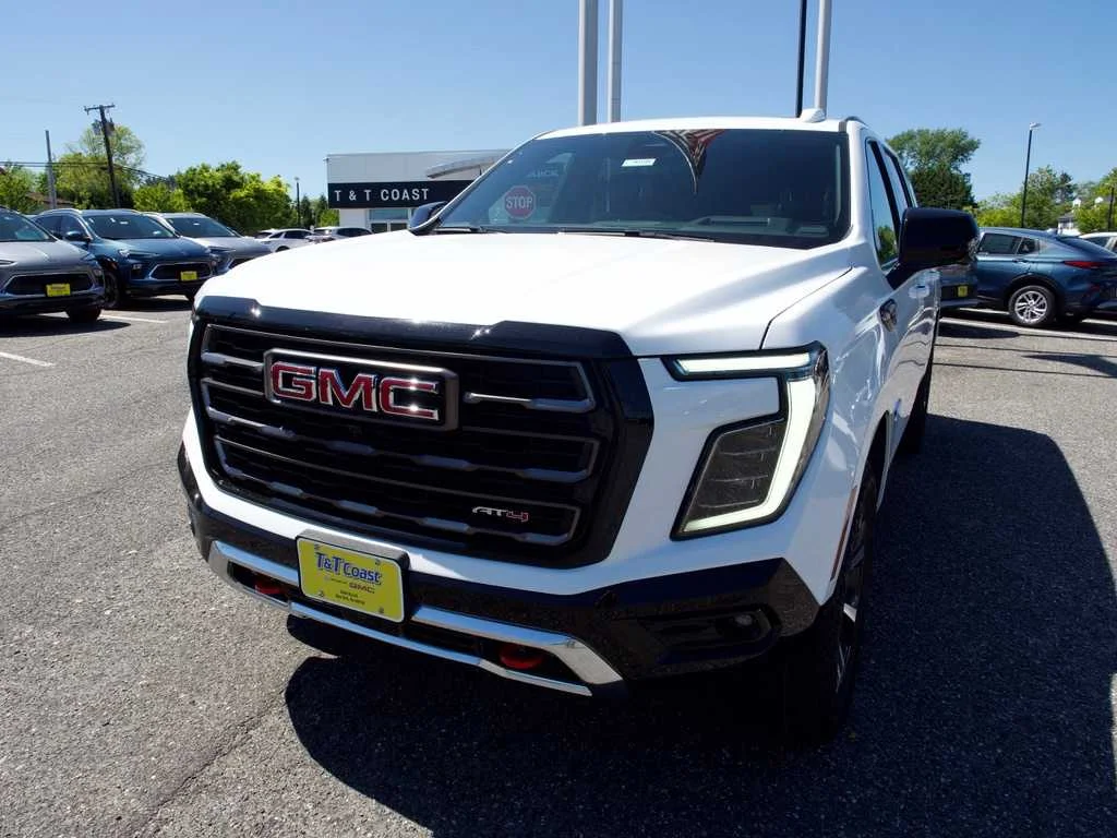 2026 GMC Yukon 4WD AT4 Ultimate AWD's photo