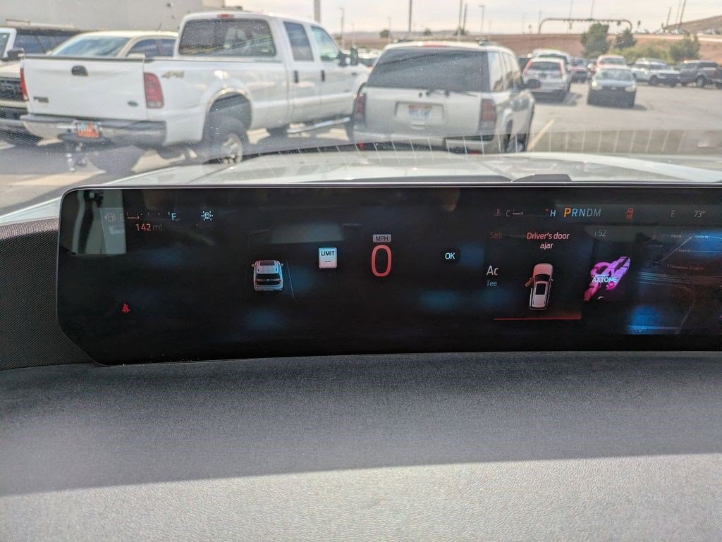 Used 2025 Silver Metallic Ford Active image 19