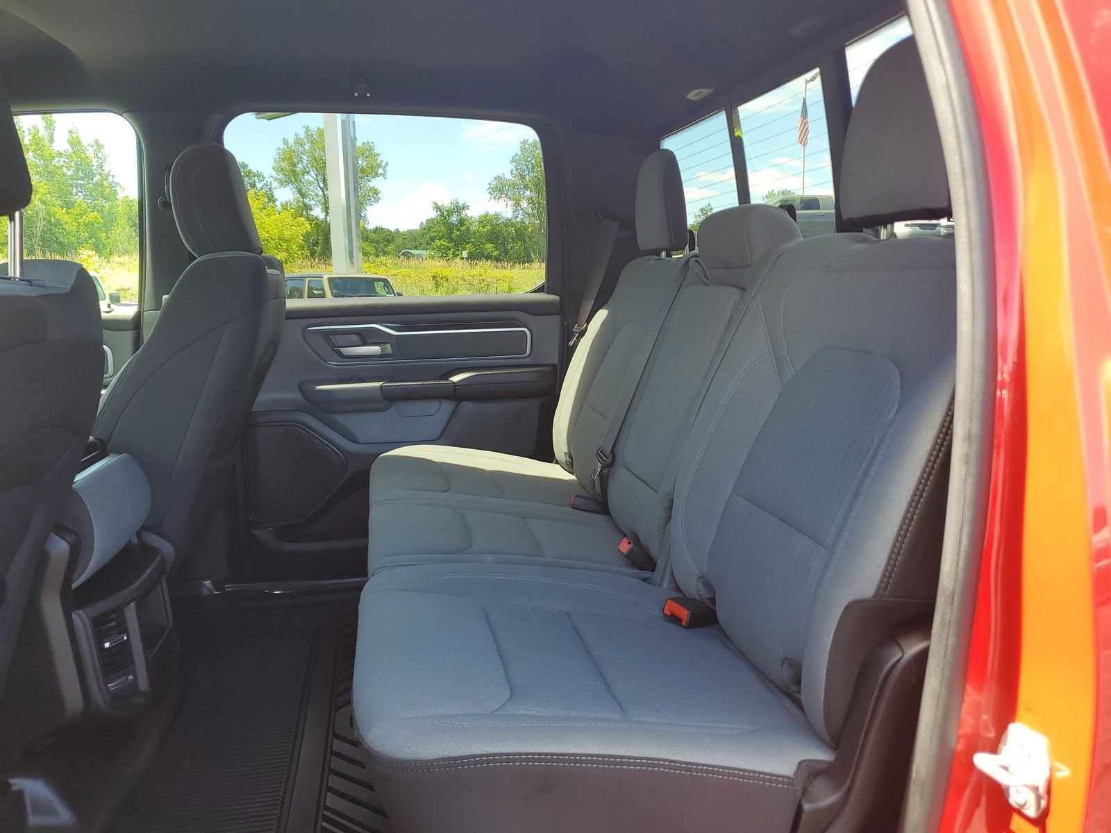 Certified Used 2021 Red Ram Big Horn/Lone Star image 19
