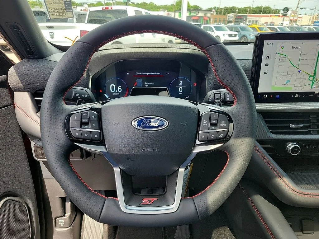 2026 Ford Explorer ST - Photo 19