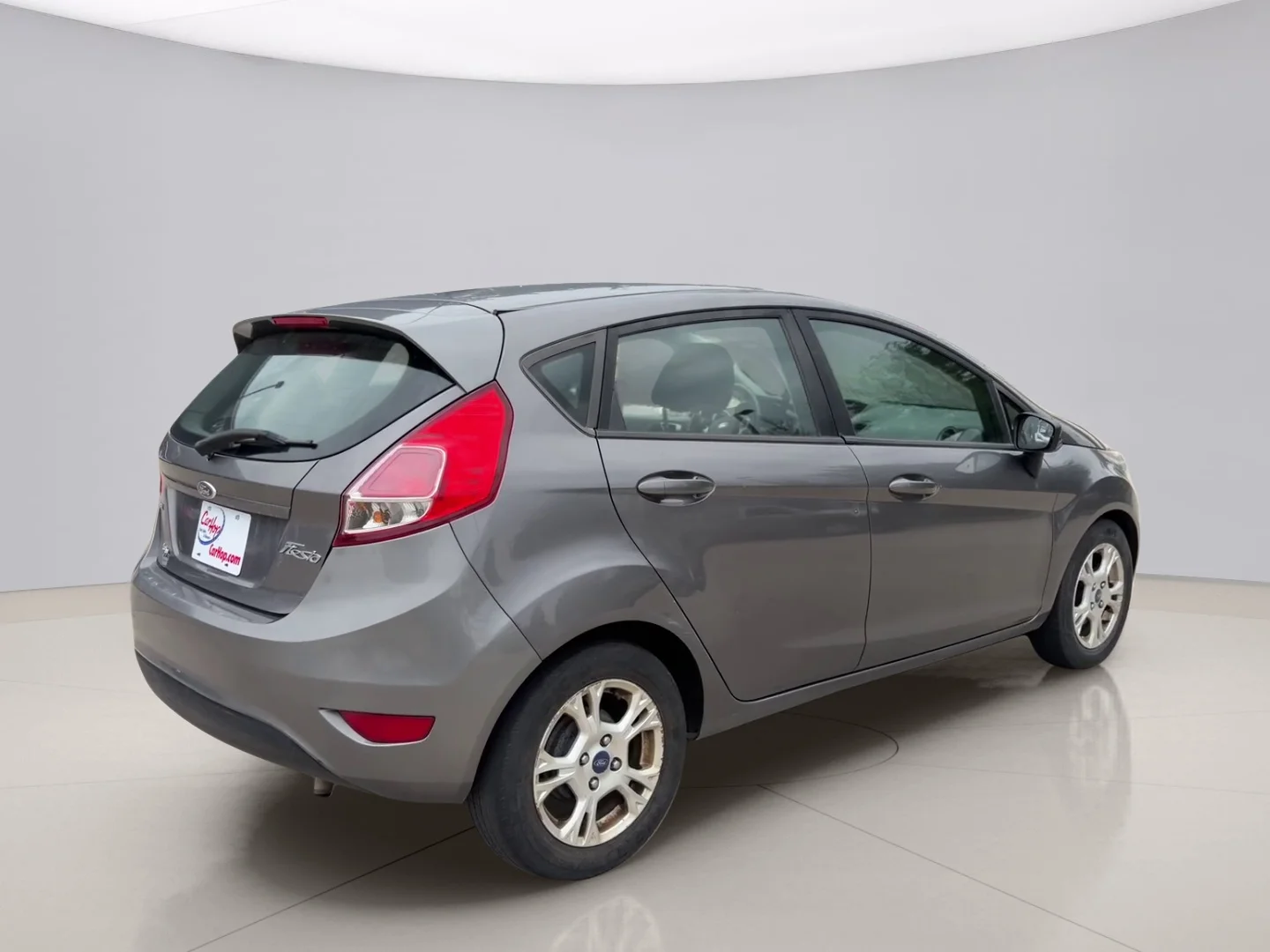Used 2014 Gray Ford SE image 5