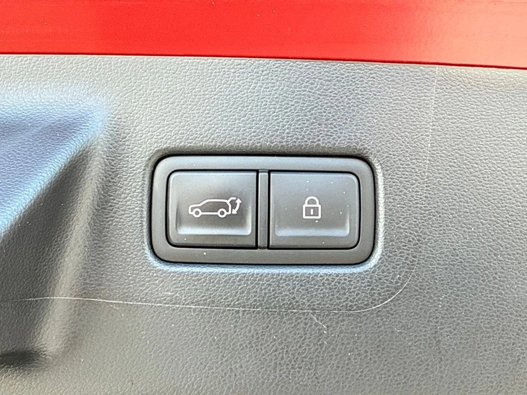 Used 2025 Red Hyundai XRT image 17