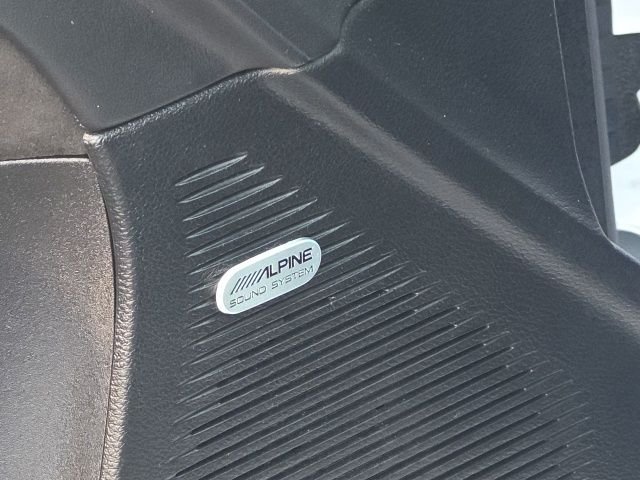 Used 2022 White Dodge SRT Hellcat image 17