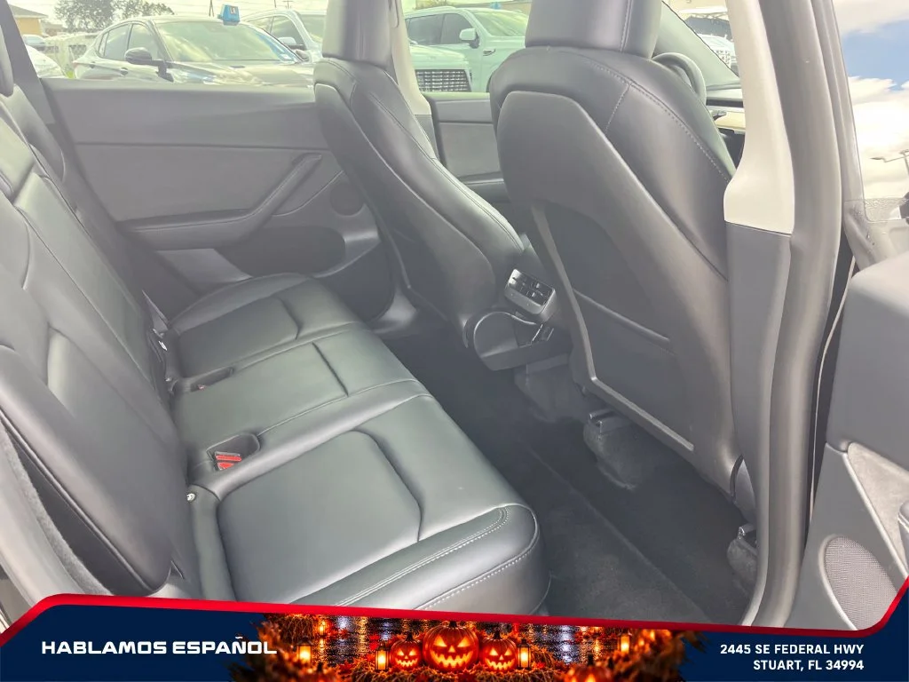 Used 2024  Tesla RWD *Ltd Avail* image 17