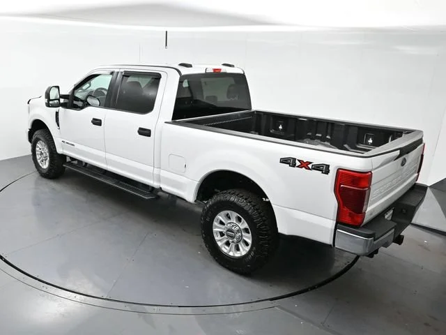 Used 2020 White Ford XL image 31