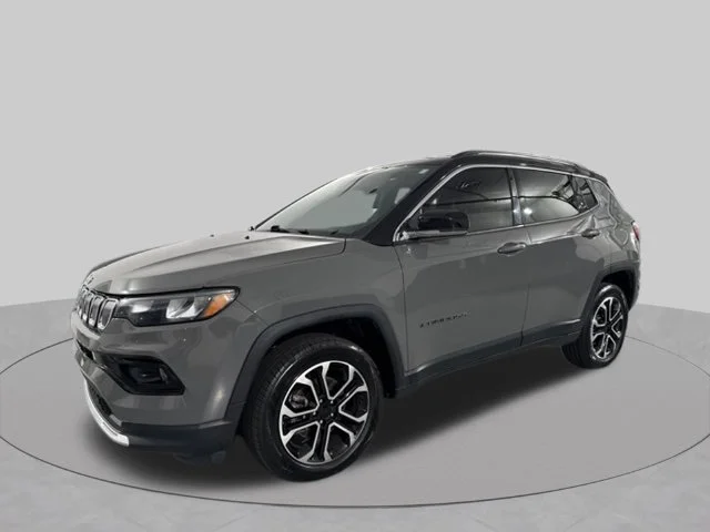 Used 2022 Gray Jeep Limited image 3