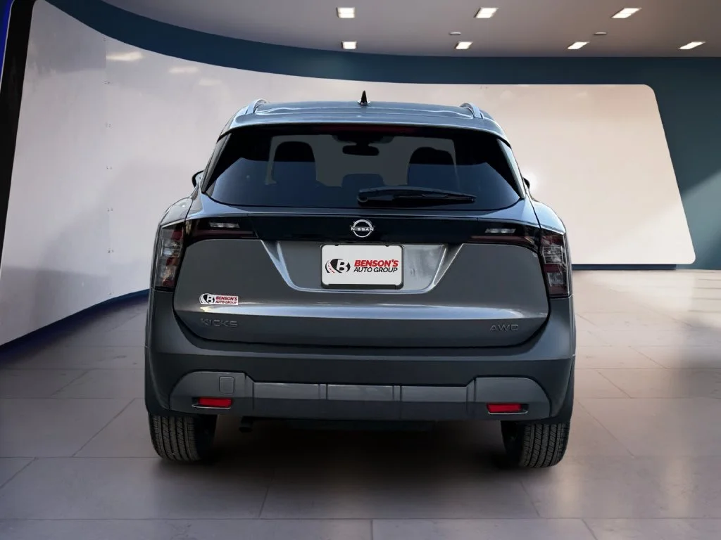 New 2027 Gray Nissan SV image 4