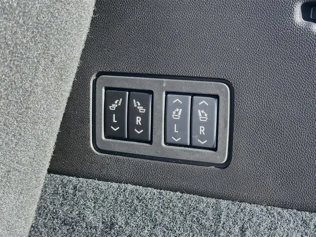 2024 Cadillac XT6 Premium Luxury - Photo 13