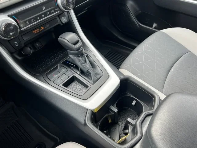 Used 2022 Magnetic Gray Metallic Toyota XLE image 25
