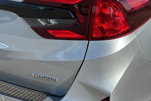 New 2026 Solar Silver Metallic Honda Touring image 31