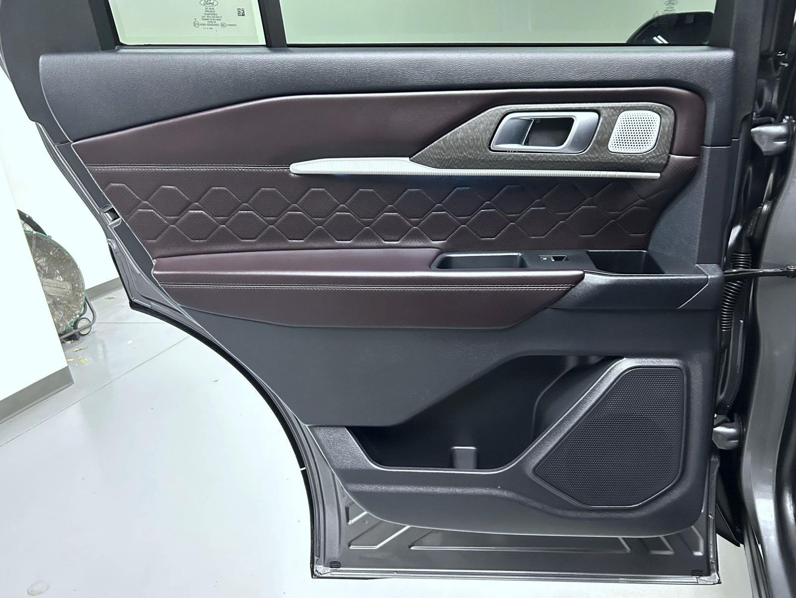 Used 2025 Gray Ford Platinum image 21