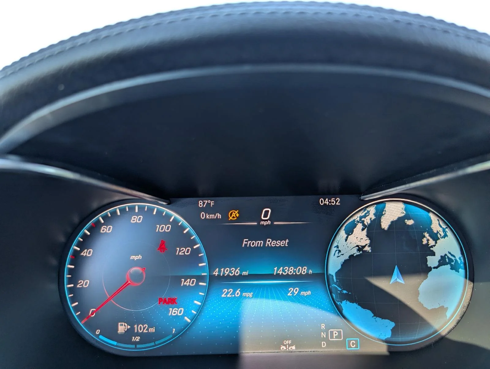 Used 2023  Mercedes-Benz GLC 300 image 13