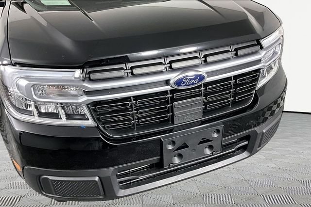 Used 2024 Black Ford Lariat image 30