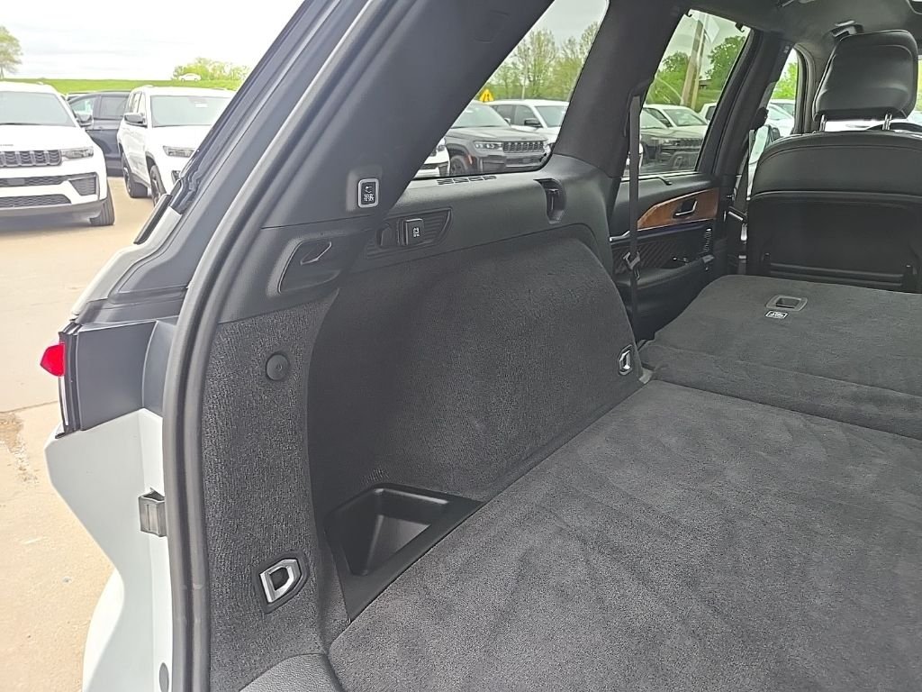 Used 2022 White Jeep Summit Reserve image 111