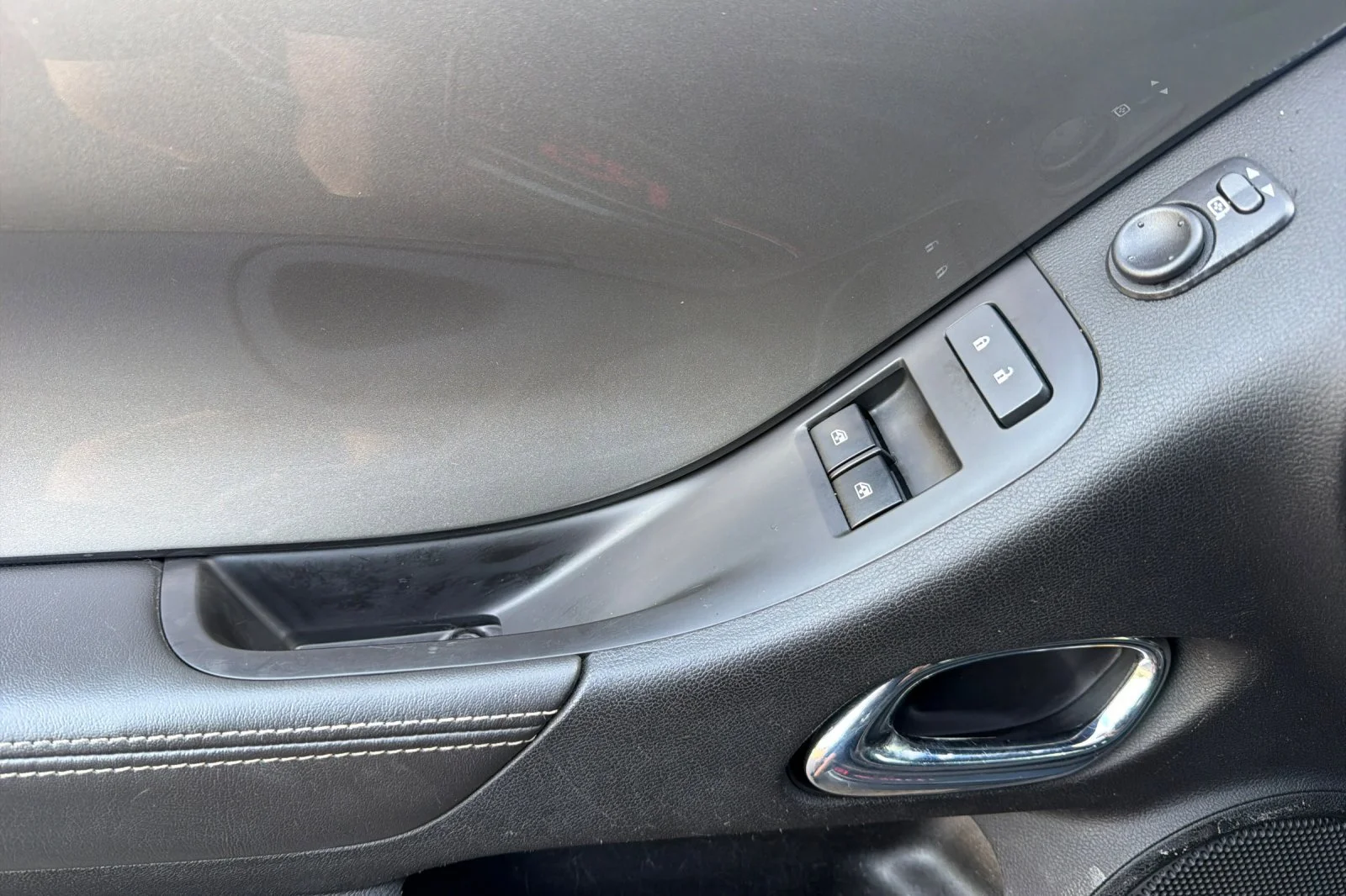 Used 2013 Ashen Gray Metallic Chevrolet LT image 9