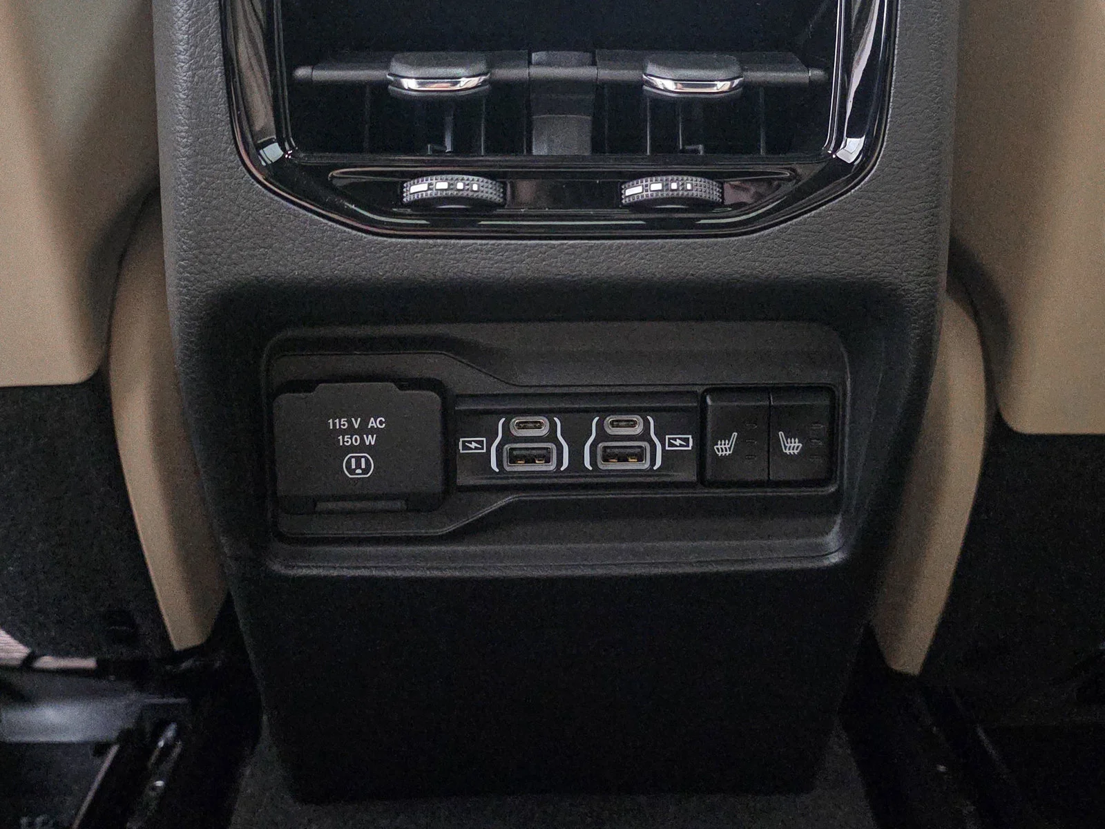 Used 2024 Rocky Mountain Pearlcoat Jeep 4xe image 23