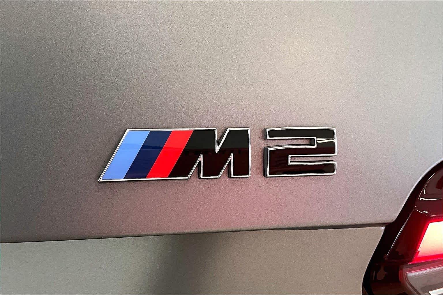 Used 2025 Frozen Pure Grey Metallic BMW  image 29