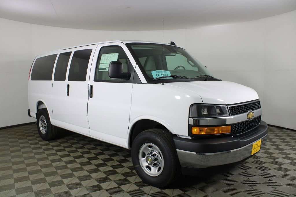 Summit White 2026 Chevrolet Express 2500 LT RWD Van Rear-Wheel Drive