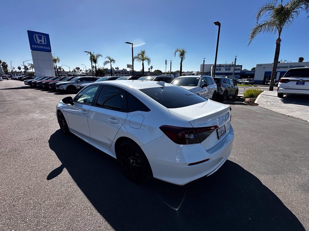 Certified Used 2025 Platinum White Pearl Honda Sport image 5