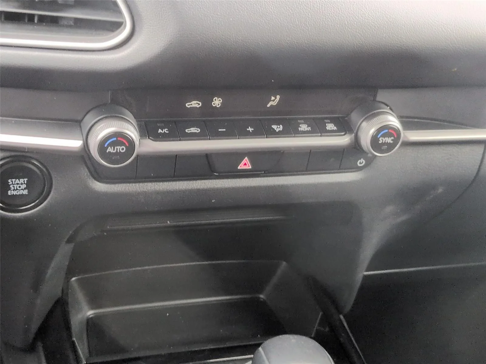 Used 2024 Platinum Quartz Metallic Mazda 2.5 S Select Sport image 28