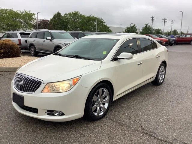 2013 Buick LaCrosse's photo
