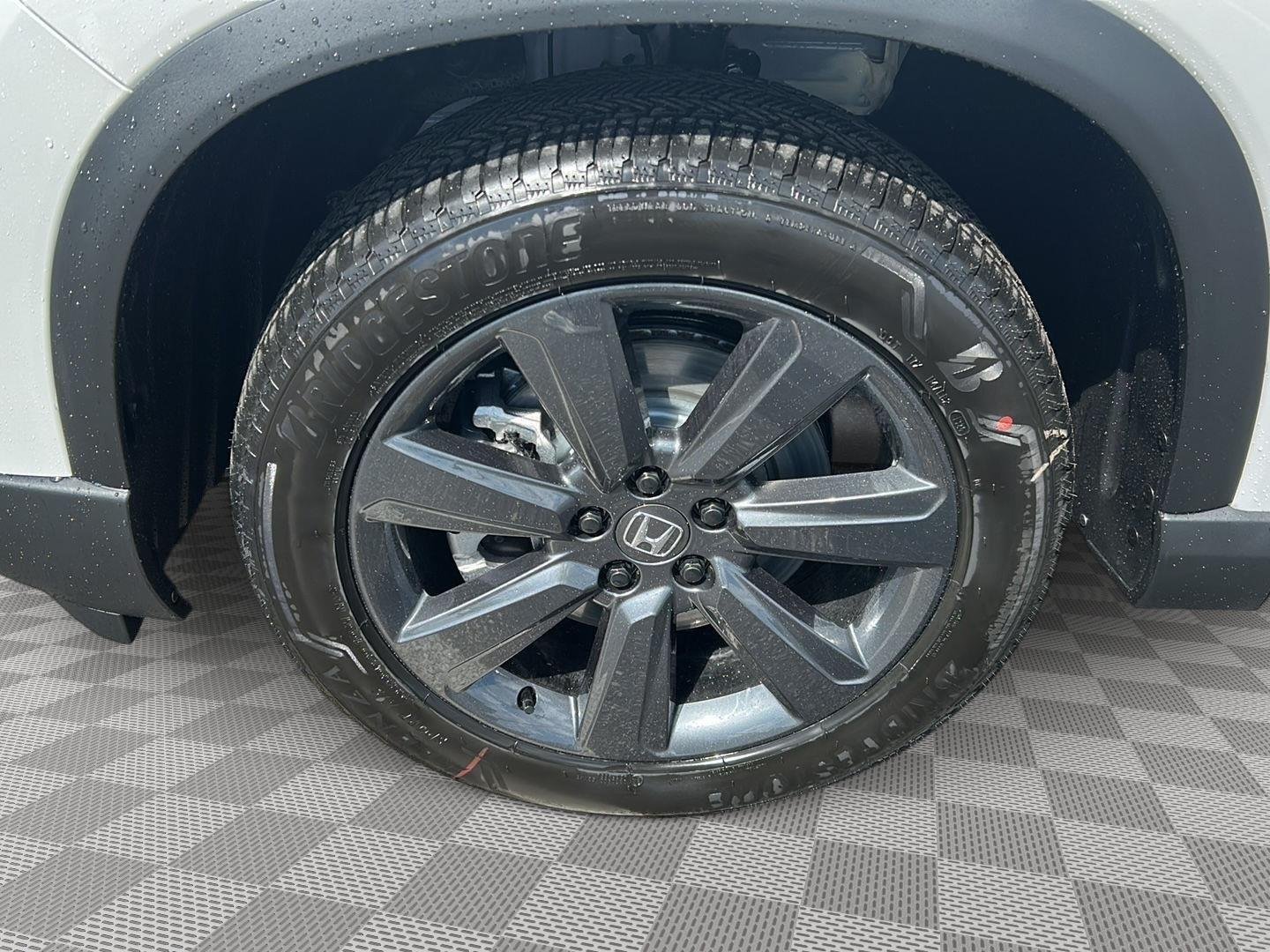 New 2026 Platinum White Pearl Honda Sport image 3