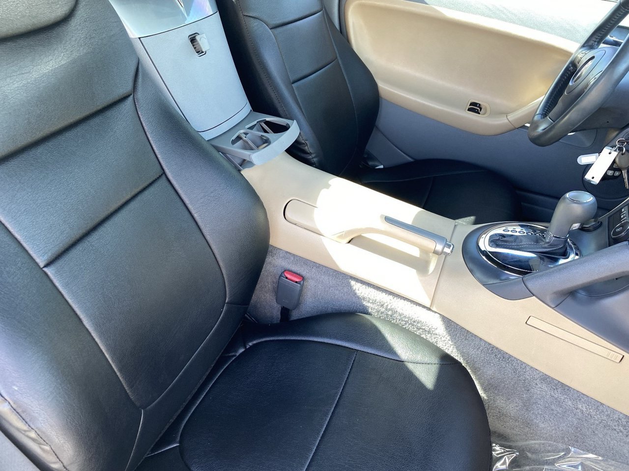 Used 2007 Sly (Shadow Gray) Pontiac Base image 10