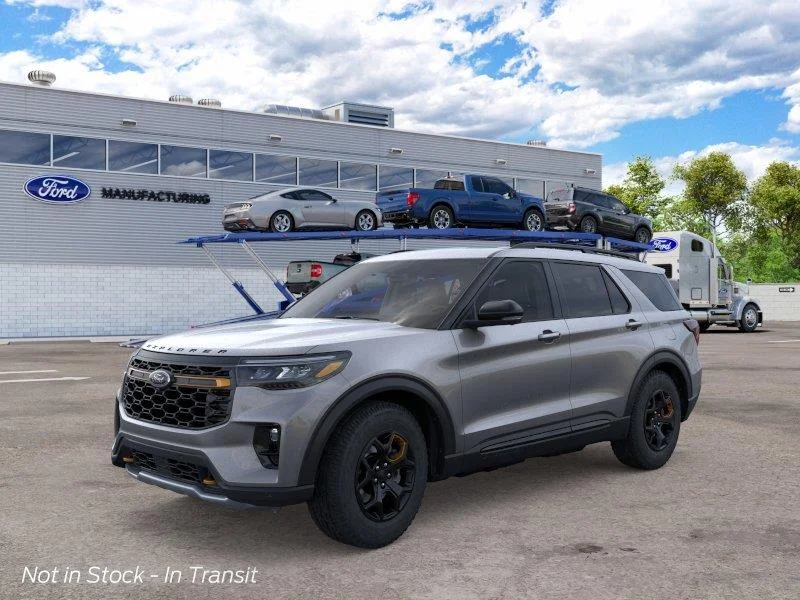 New 2026 Carbonized Gray Metallic Ford Tremor® image 2