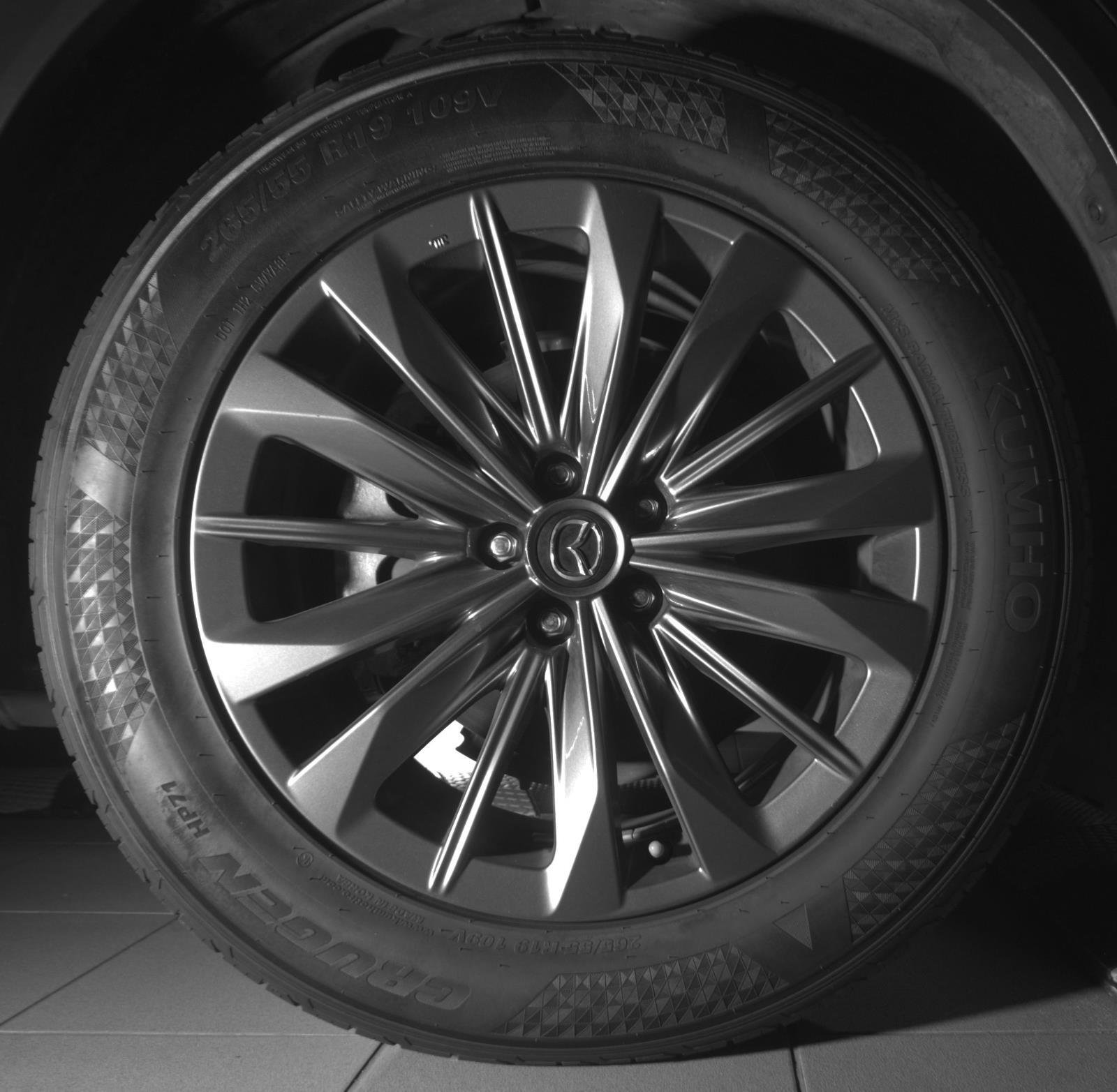 2025 Mazda CX-70 Preferred Package - Photo 11