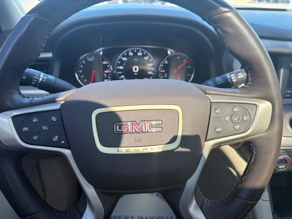 Used 2019 WHITE FROST TRICOAT GMC Denali image 21
