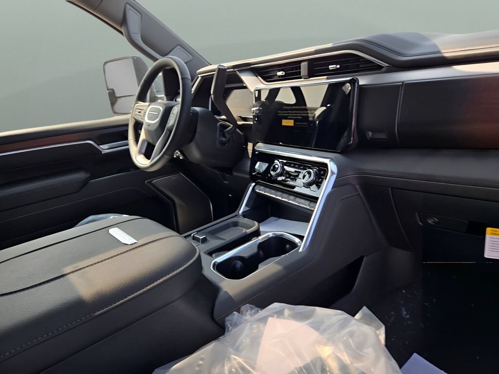 2026 GMC Sierra 2500HD Denali - Photo 9