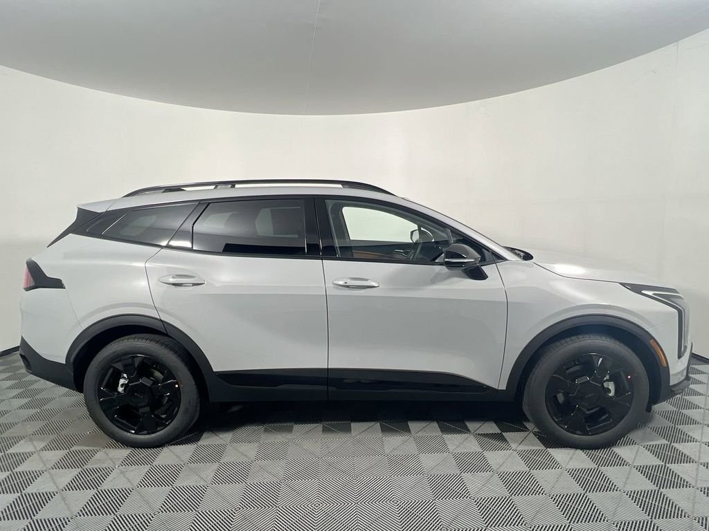 New 2026 Wolf Gray Kia X-Line image 2