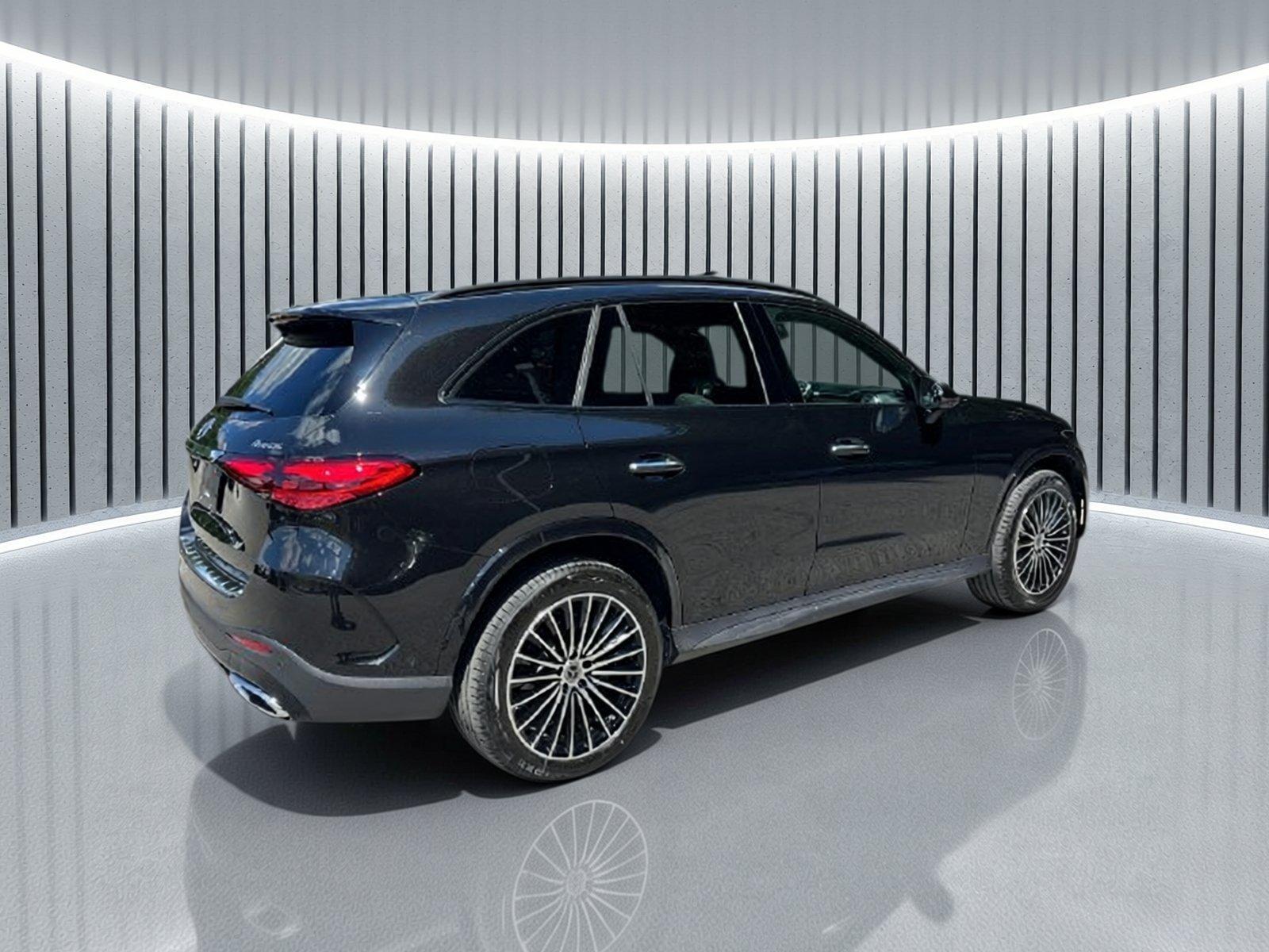 New 2026 Obsidian Black Metallic Mercedes-Benz GLC 300 image 5
