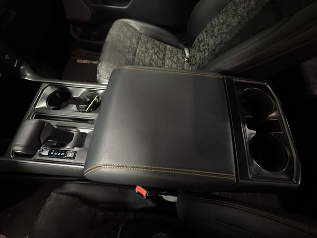 Used 2025 White Metallic Ford Tremor image 28