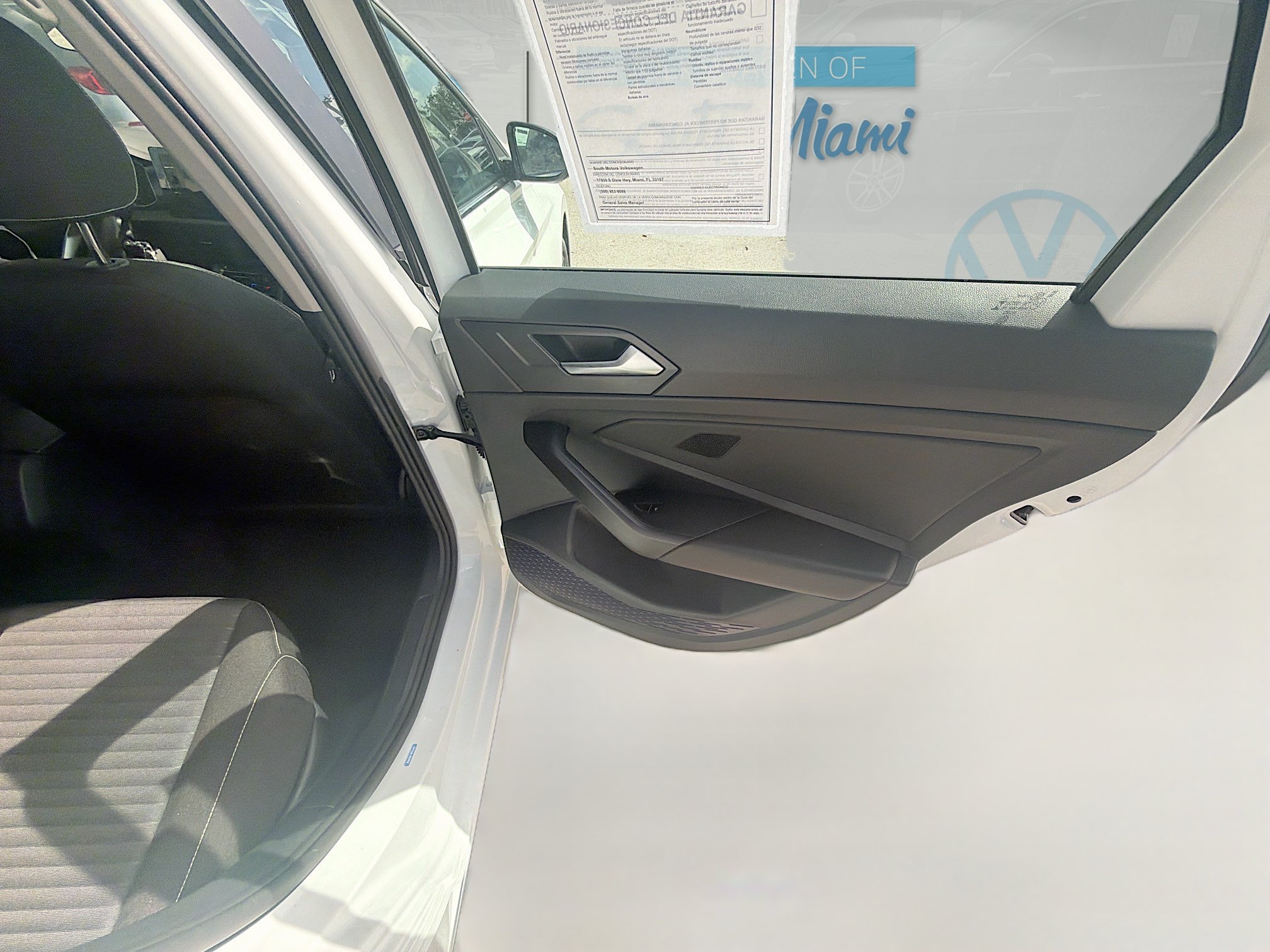 Certified Used 2025 Pure White Volkswagen S image 29