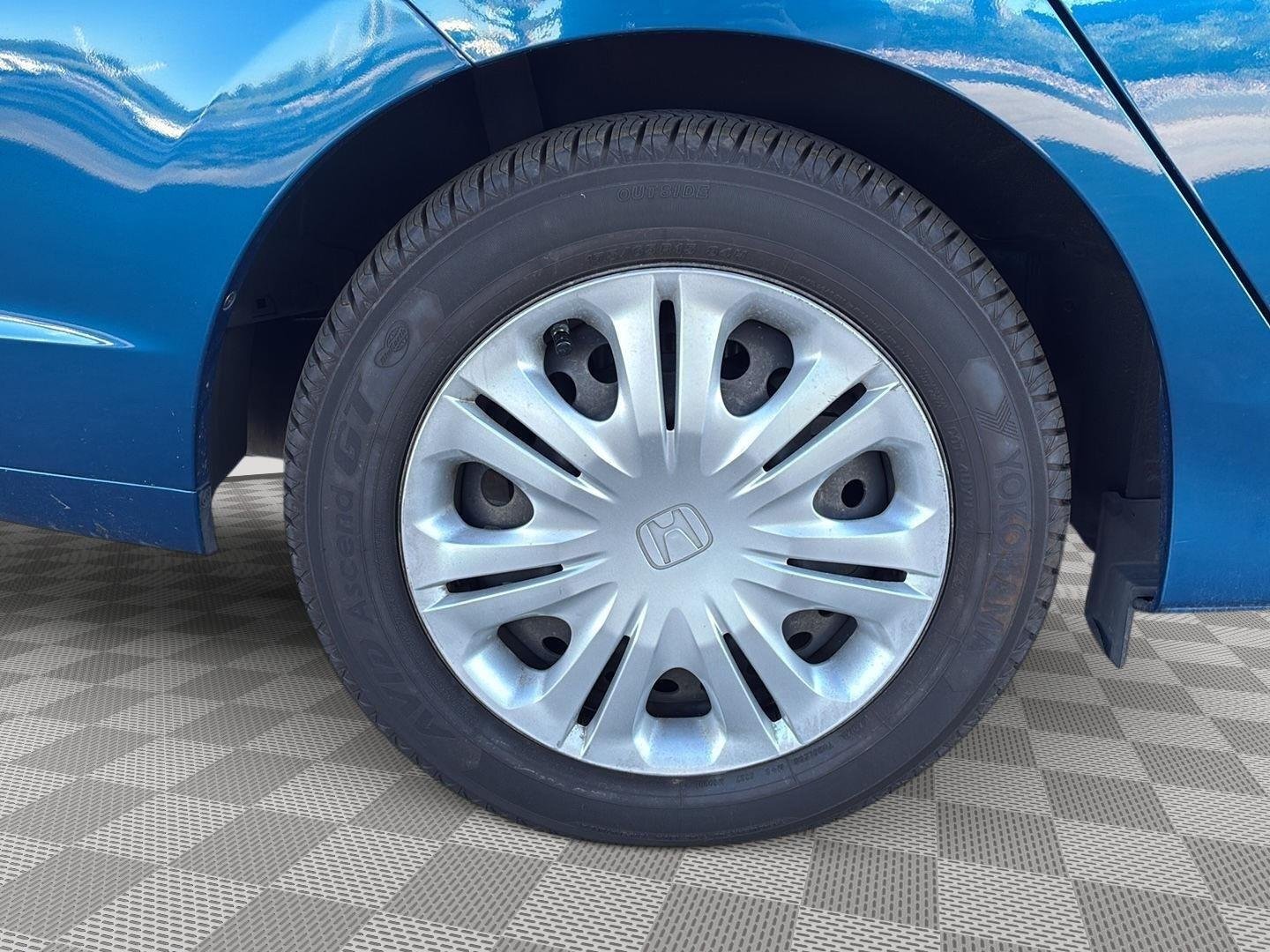 Used 2011 Mediterranean Blue Pearl Honda LX image 16