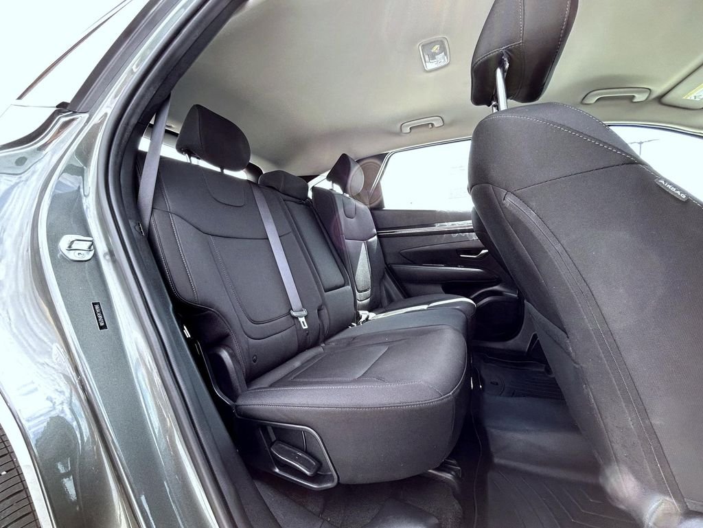 Used 2023 Gray Hyundai SE image 19