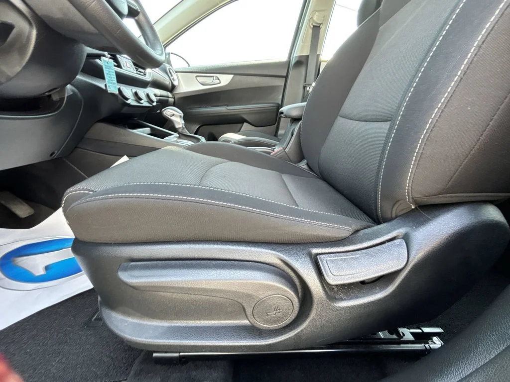 Used 2024 Gray Kia LXS image 14