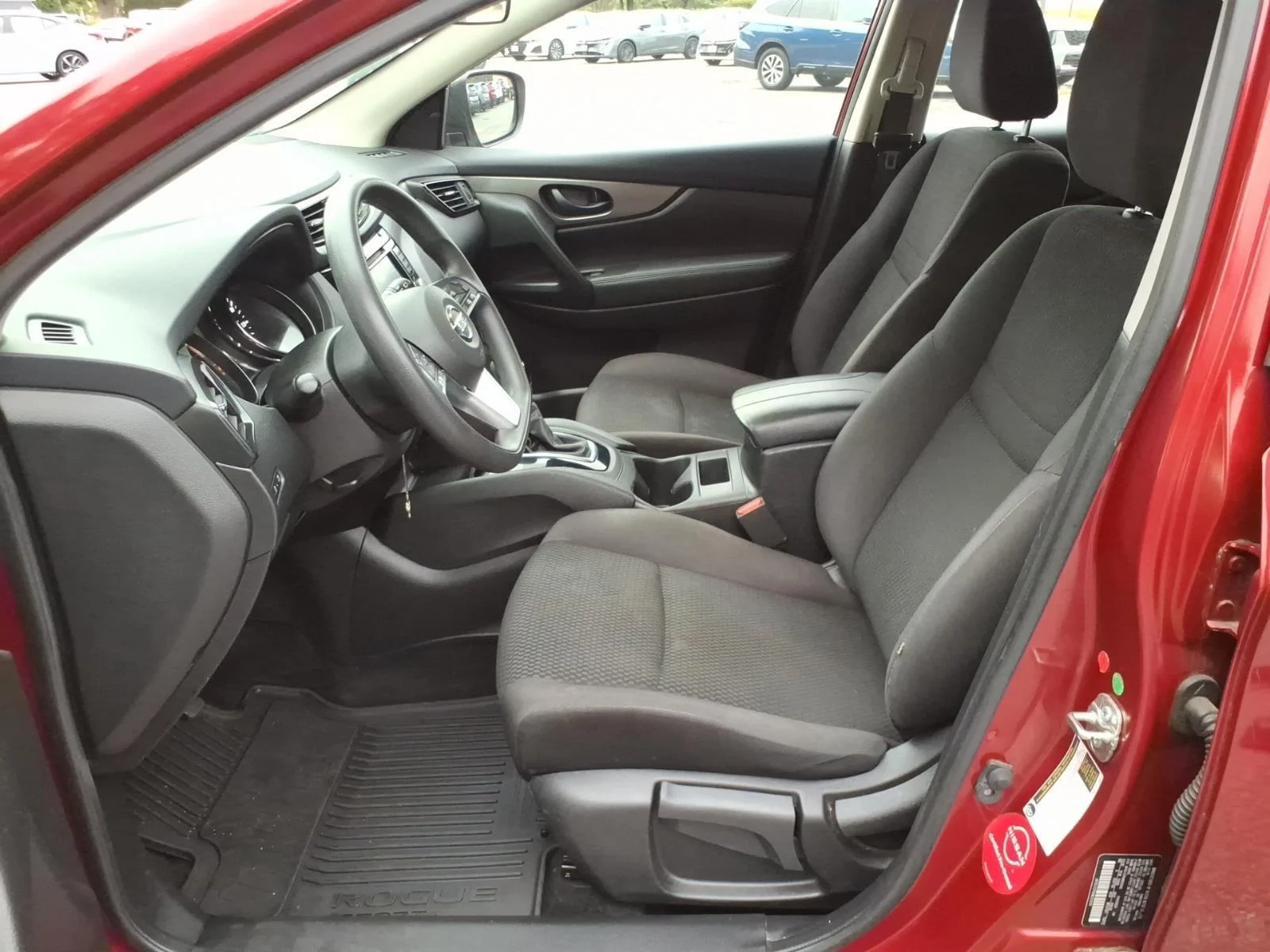 Used 2019 Scarlet Ember Tintcoat Nissan S image 10