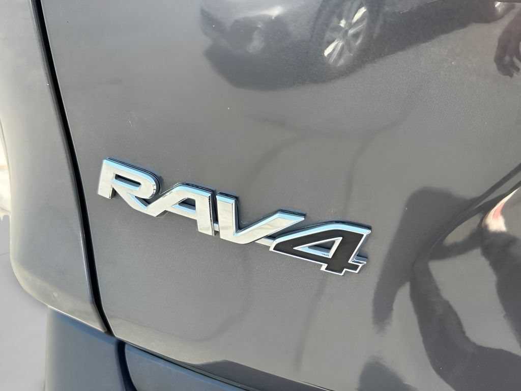 Used 2024 Magnetic Gray Metallic Toyota XLE image 9