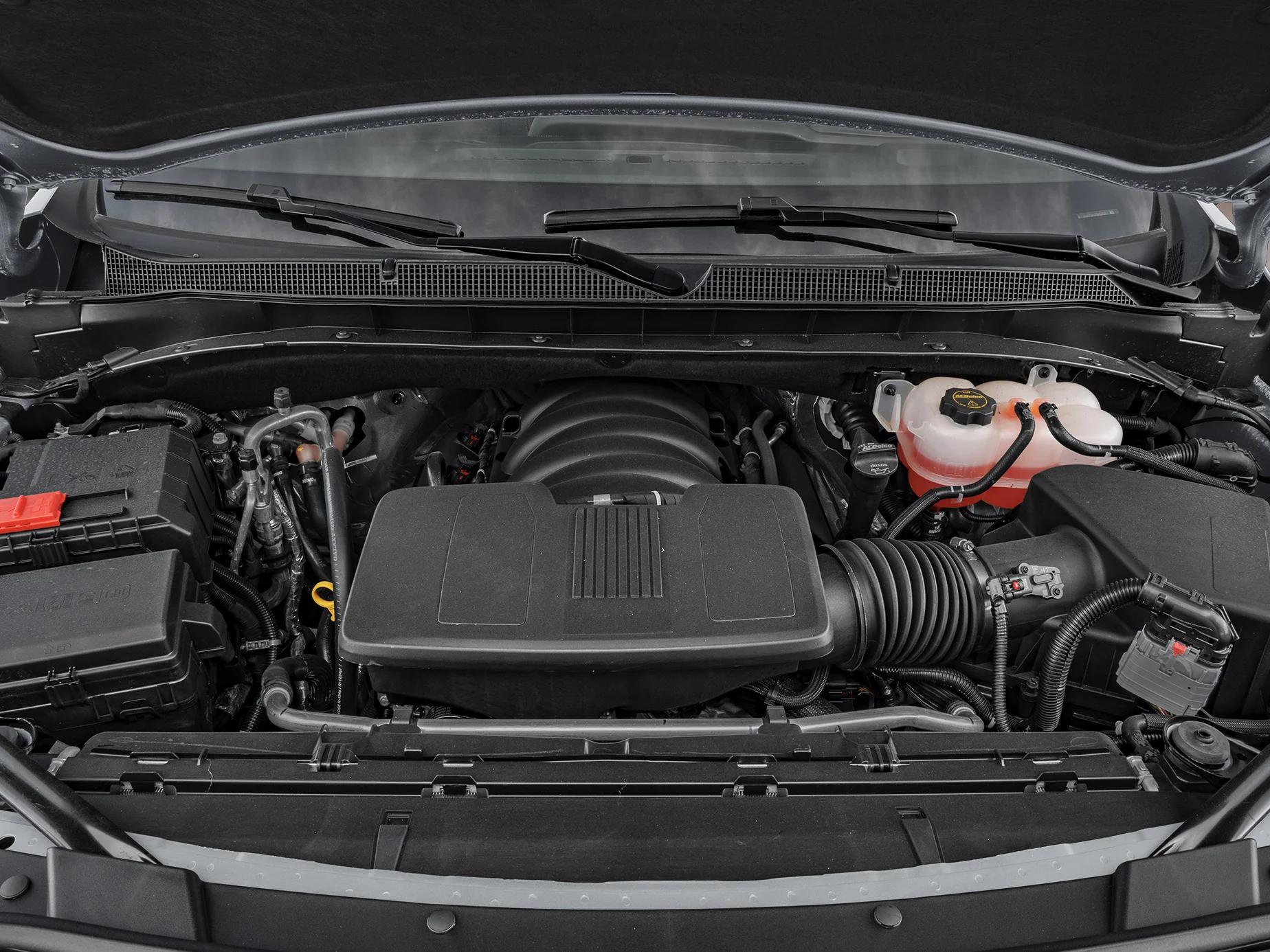 New 2026 White Chevrolet 4WD 4dr Premier image 5