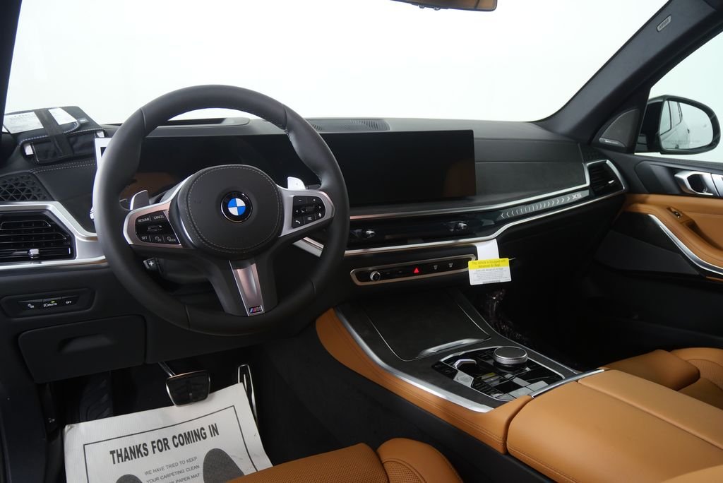 New 2026 Manhattan Green Metallic BMW xDrive40i image 17
