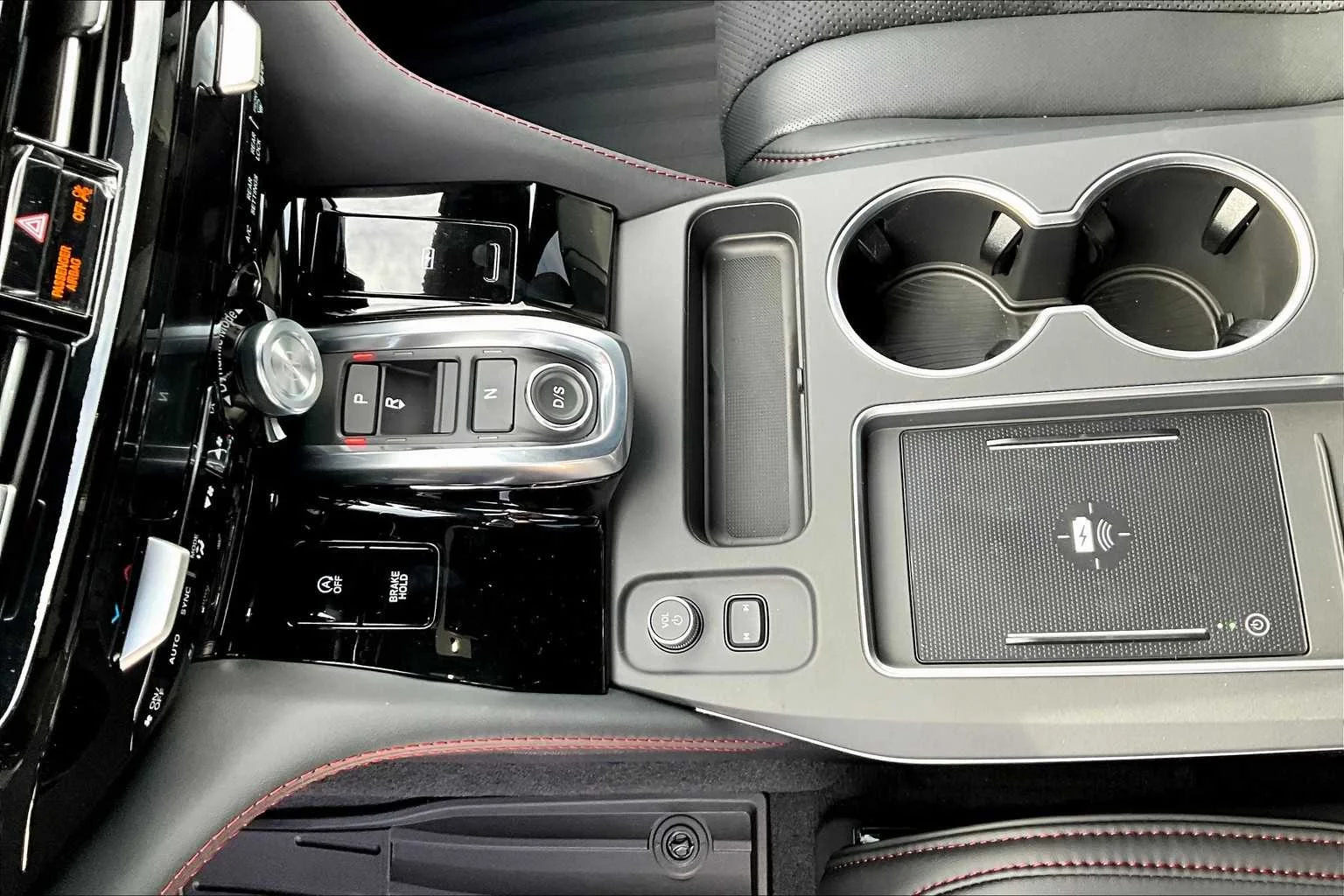 2026 Acura MDX A-Spec Package - Photo 7