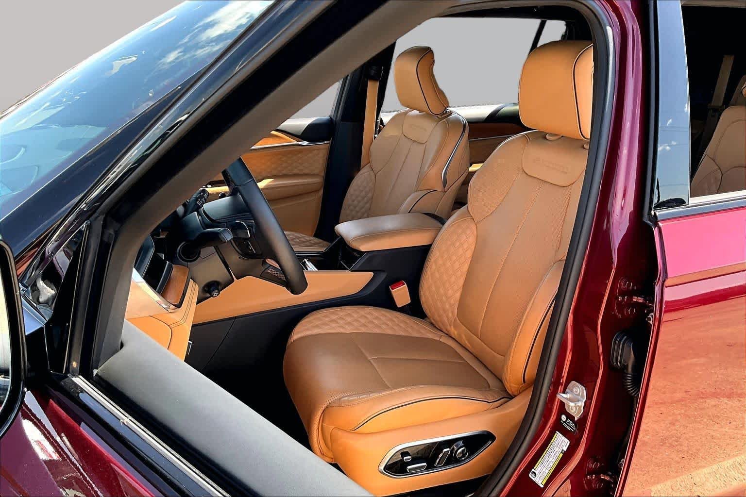 Pre-Owned 2025 Jeep Grand Cherokee L Summit Reserve