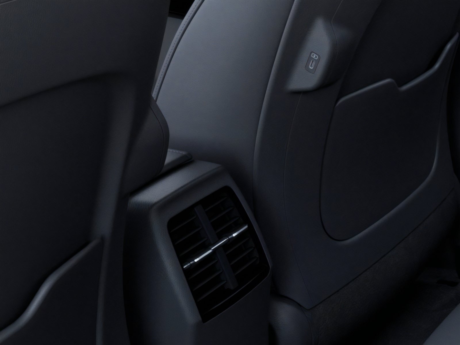 New 2026 Snow White Pearl Kia WIND image 26