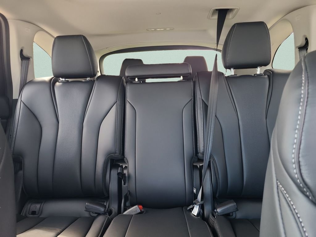 New 2026 Liquid Carbon Metallic Acura Technology Package image 10