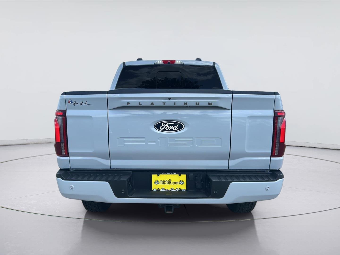 Used 2025 Space White Ford Platinum image 5