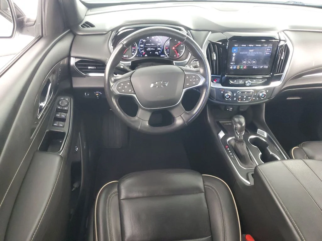 Used 2022 White Chevrolet Premier image 14